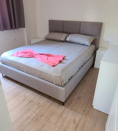 Brand New Apartment Gjirokastër Екстериор снимка